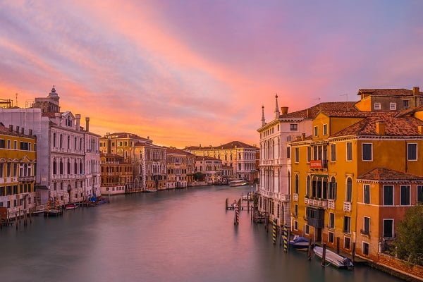 Venice-freepixabay-river-ga283bb4e9_1280-600x400