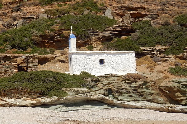 Andros-freepixabayfoto-church-168448_640-600x400