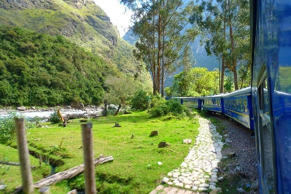 Peru-freepixabayfoto-train-43371_1280